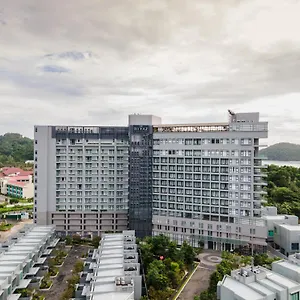 The Riyaz Lavanya Langkawi 珍南海滩