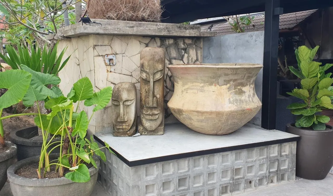 Lot 33 Boutique Hotel Pantai Cenang
