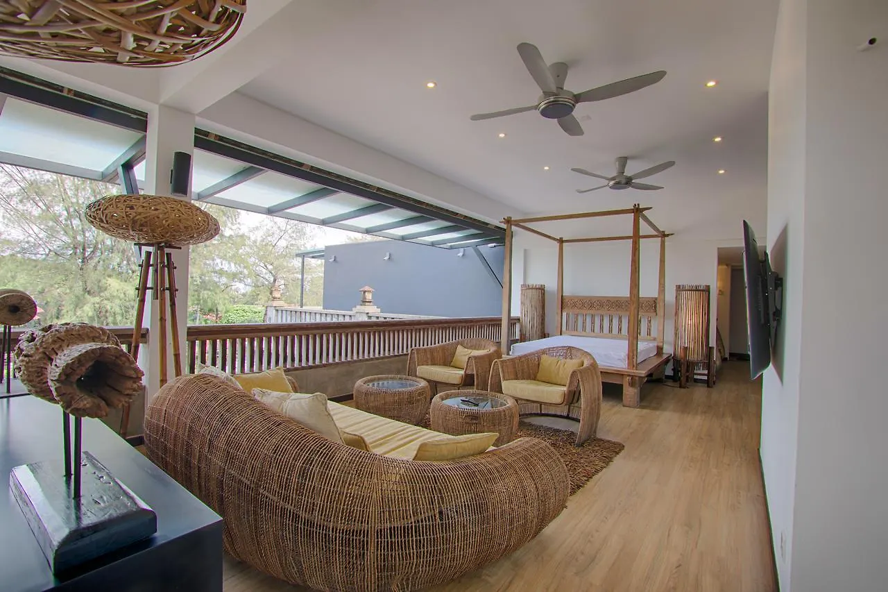 Lot 33 Boutique Hotel Pantai Cenang